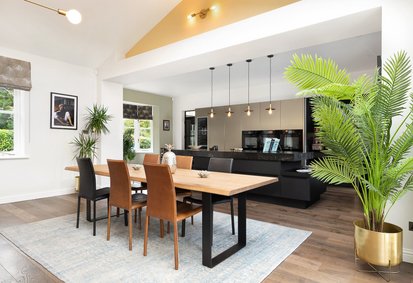 Lynwood open-plan kitchen and dining space